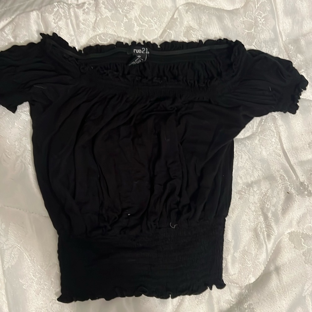 Rue21 black top size xs
